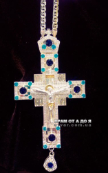 Крест латунный со вставками и  с цепью