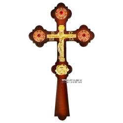 Крест латунный на дереве в позолоте