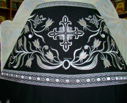 Одежда церковнослужителей на заказ с вышивкой