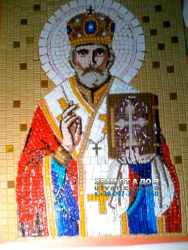 Икона Николая Чудотворца в митре из мозаики для храма